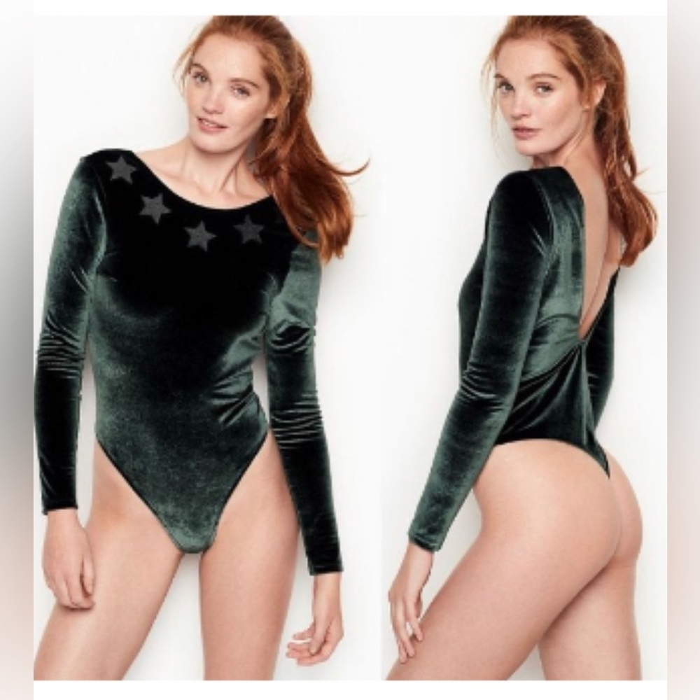 Victoria’s Secret Sport Green Velvet Long Sleeve star bodysuit Size S